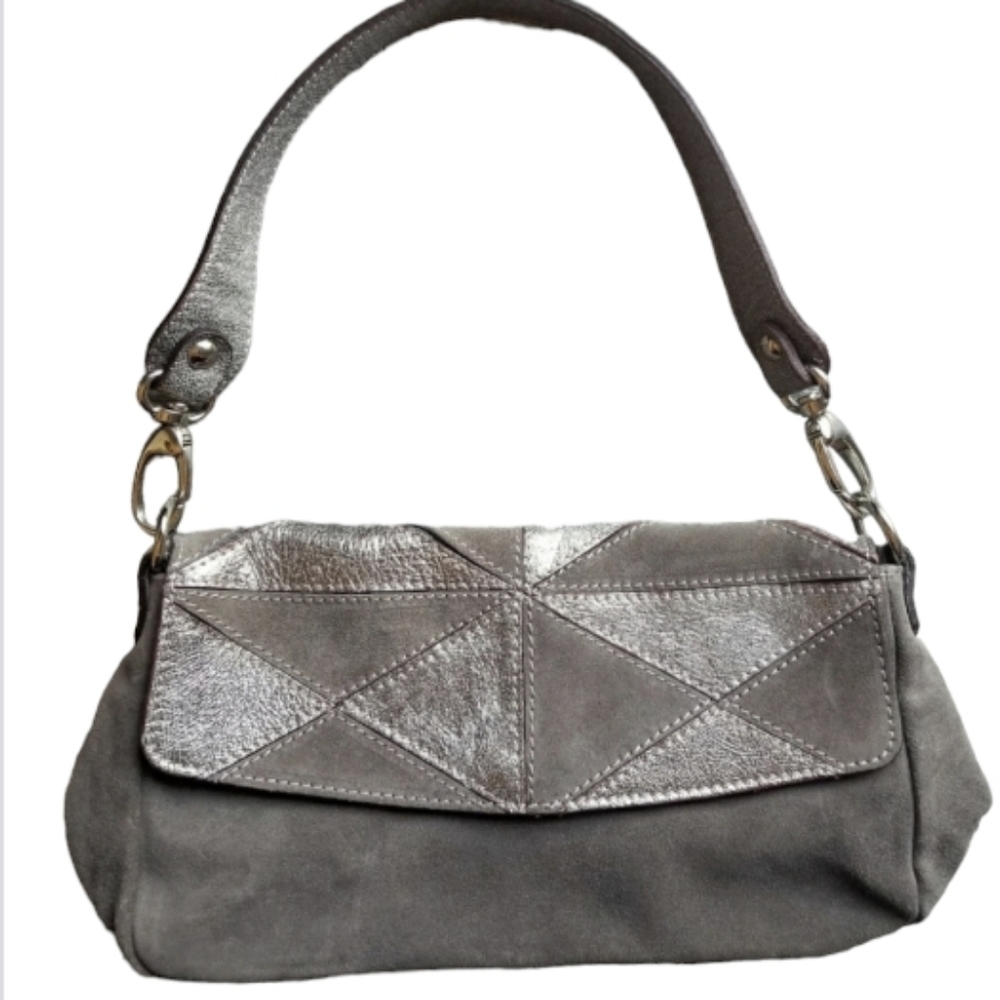LAURA DIMAGGIO flap bag